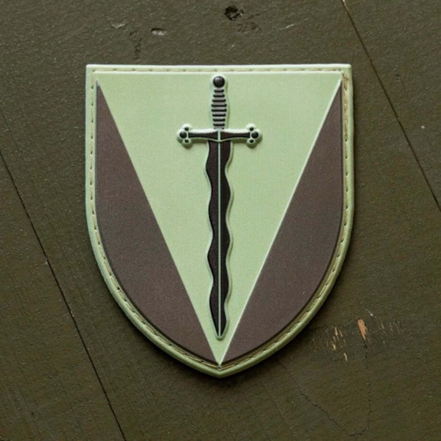 Нарукавний знак 210 ОШП (щит) польовий