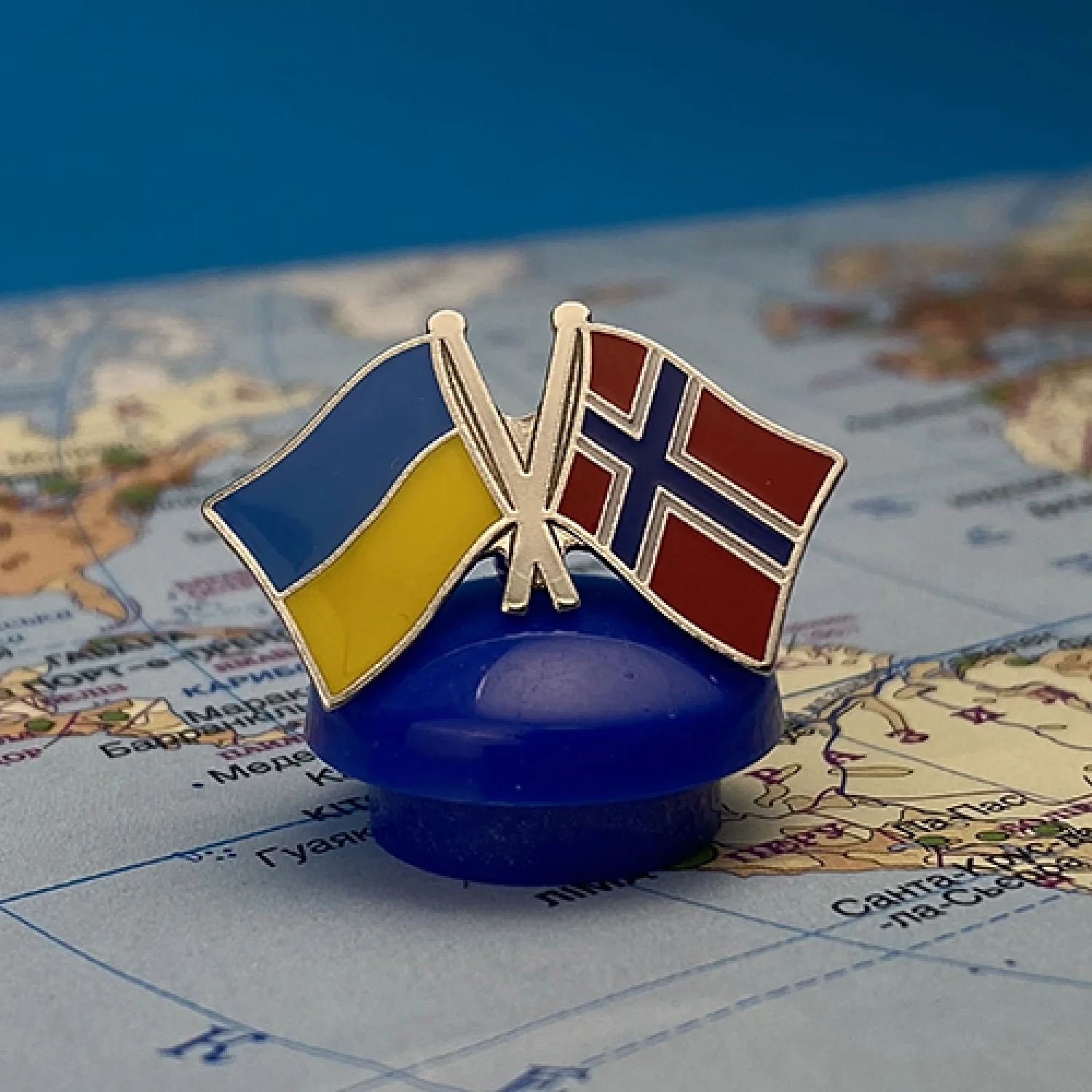 Значок прапори Україна / Норвегія