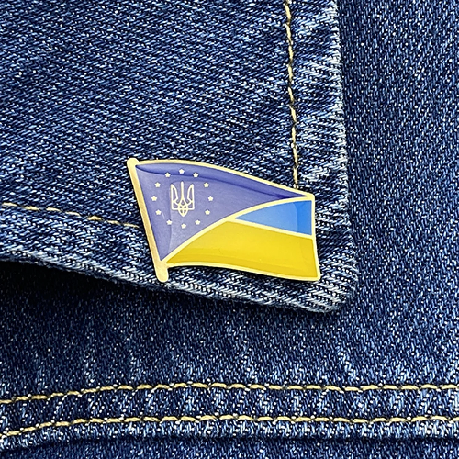 Значок Флаг ЕС / Украина с трезубом