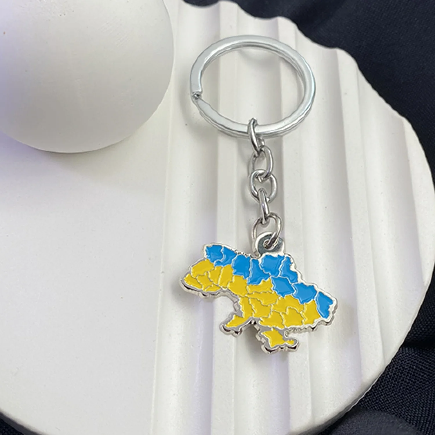 Брелок Мапа України Жовто-блакитна (нікель)