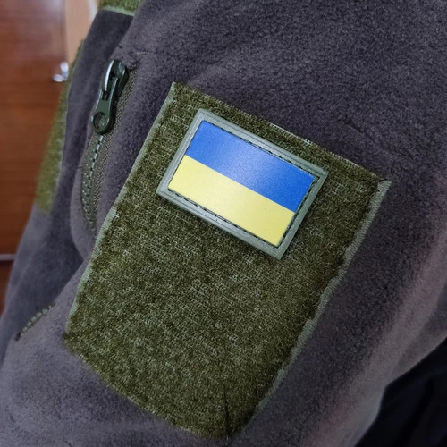 Нашивка флаг Украины олива 30*45 мм