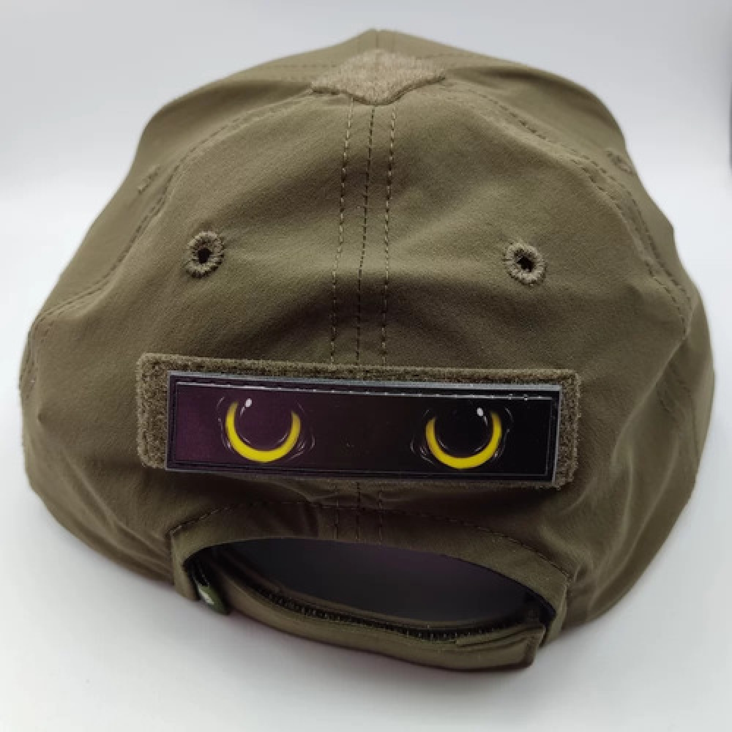 Шеврон Кошачьи глаза 2*8 см №4