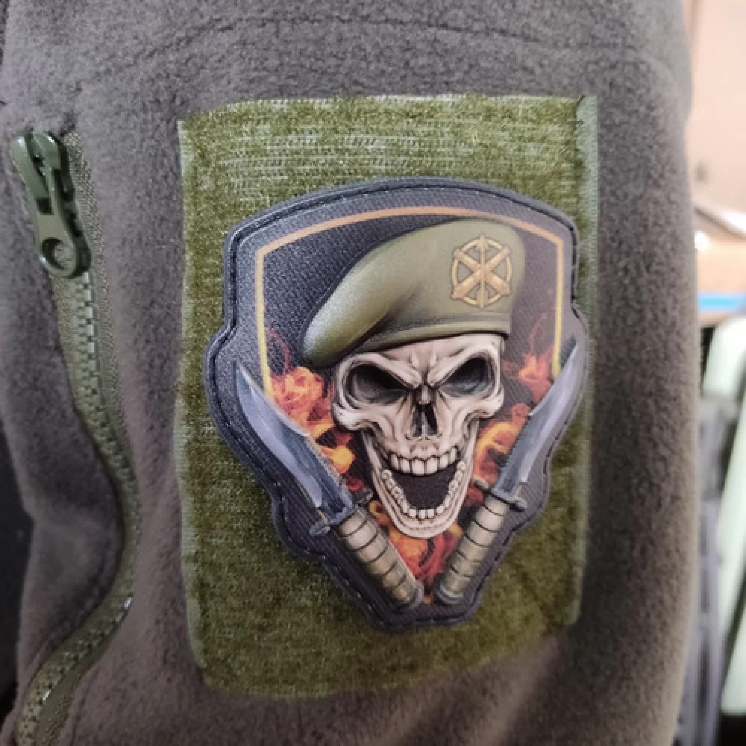 Шеврон Череп в берете Зенитно-ракетные войска воздушных сил объемный