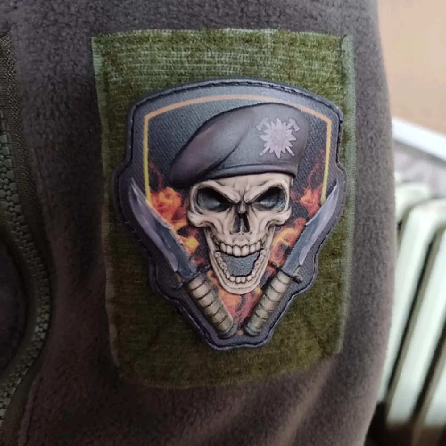 Шеврон Череп в береті Гірська піхота об'ємний