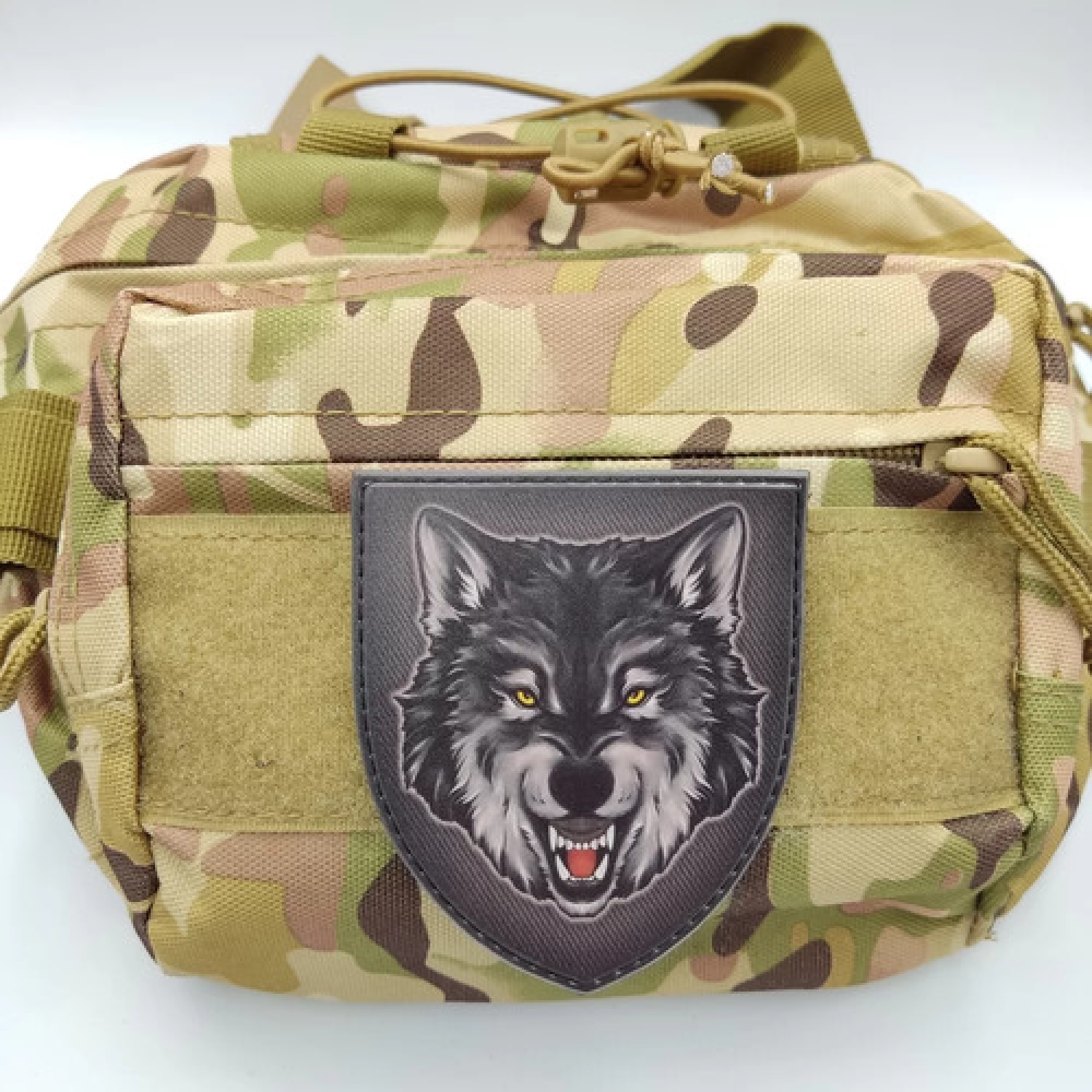 Шеврон Волк черный