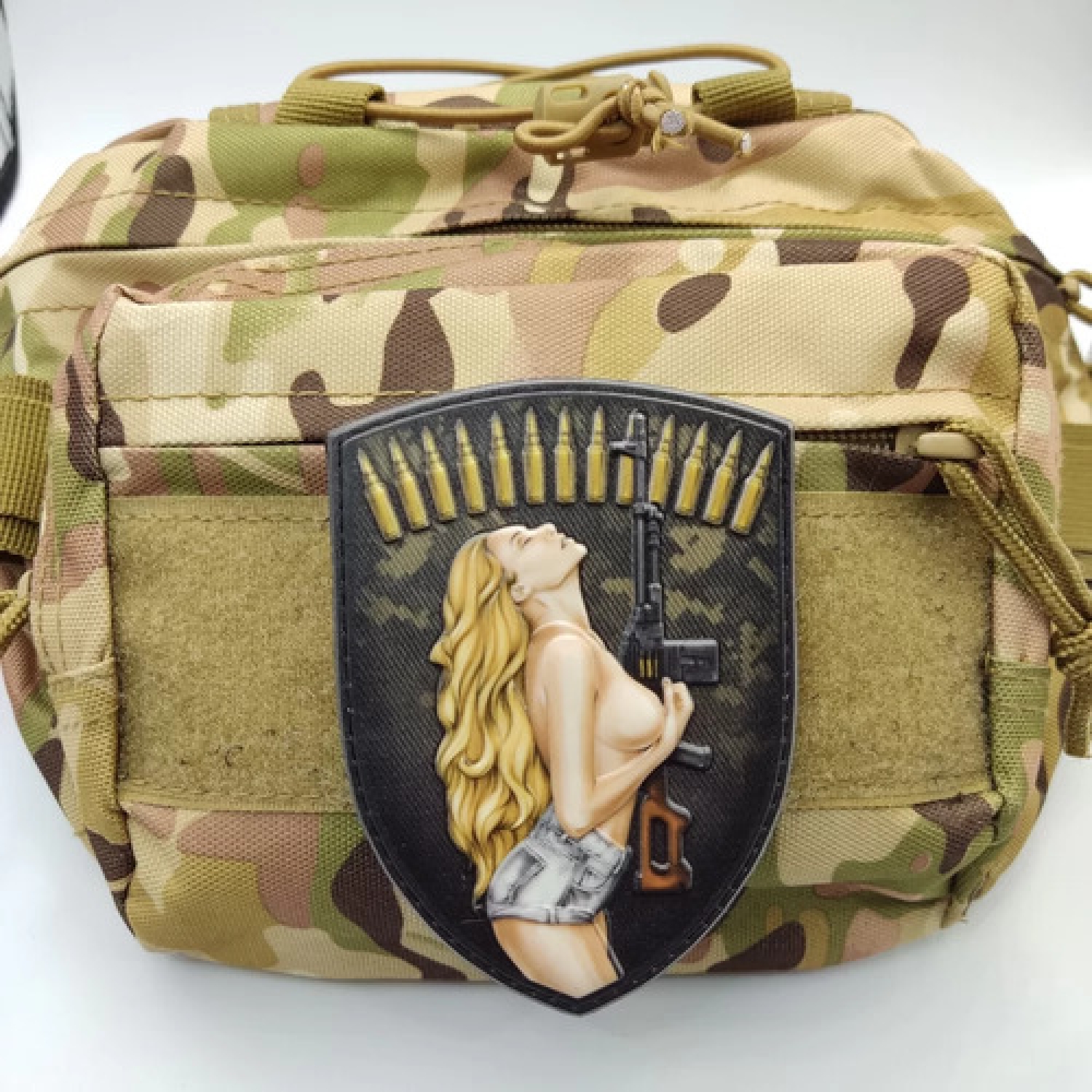 Шеврон Сексуальная девушка объемная