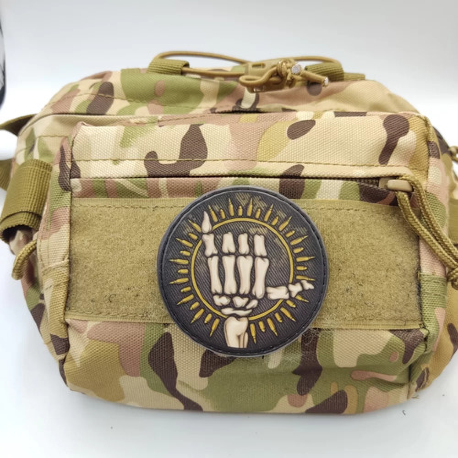 Шеврон Рука скелета