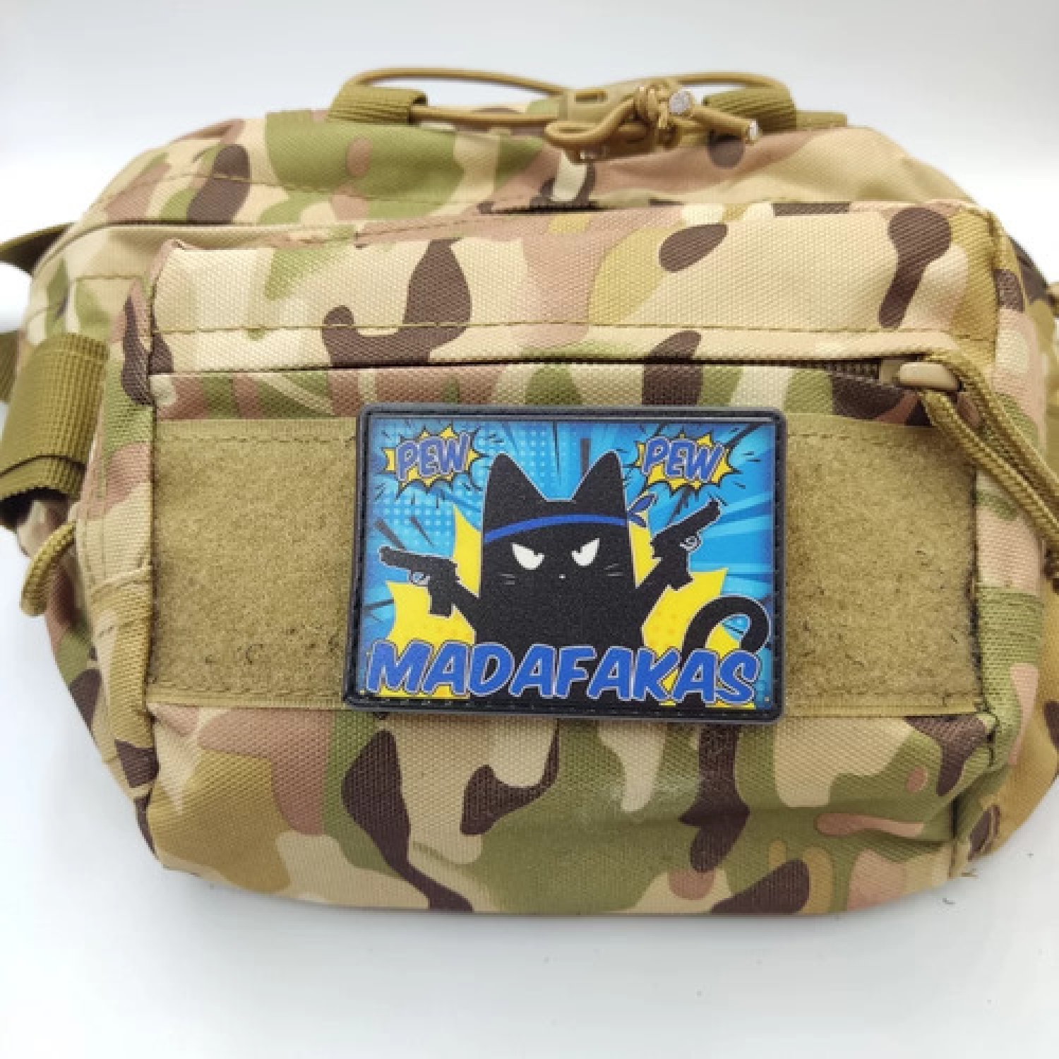 Шеврон Pew Pew Madafakas удивлен