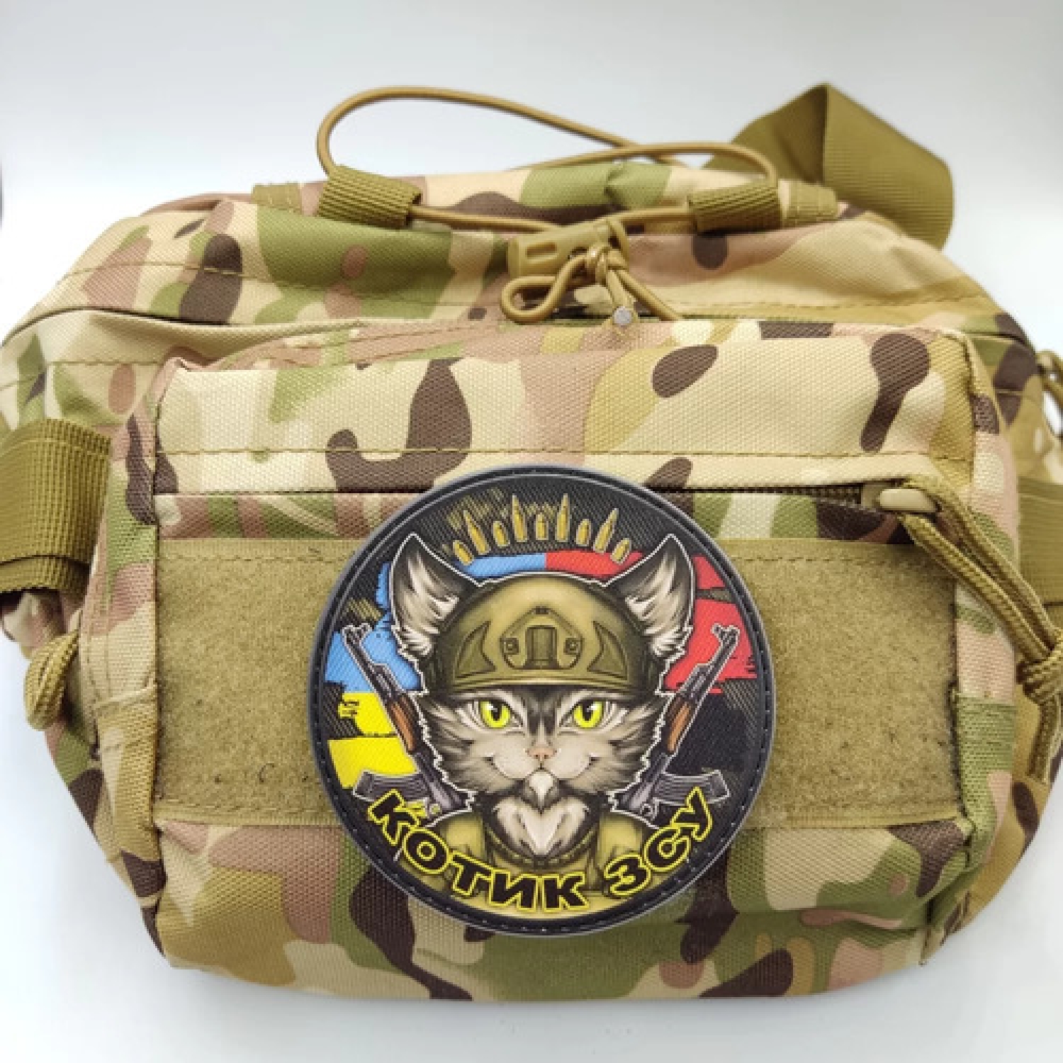 Шеврон Котик ЗСУ з прапорами