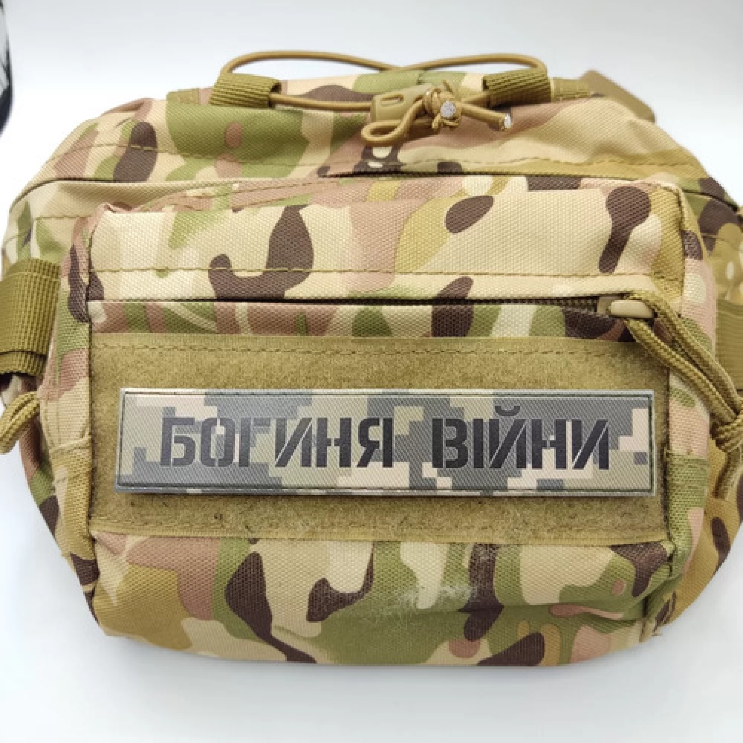 Шеврон Богиня войны пиксель