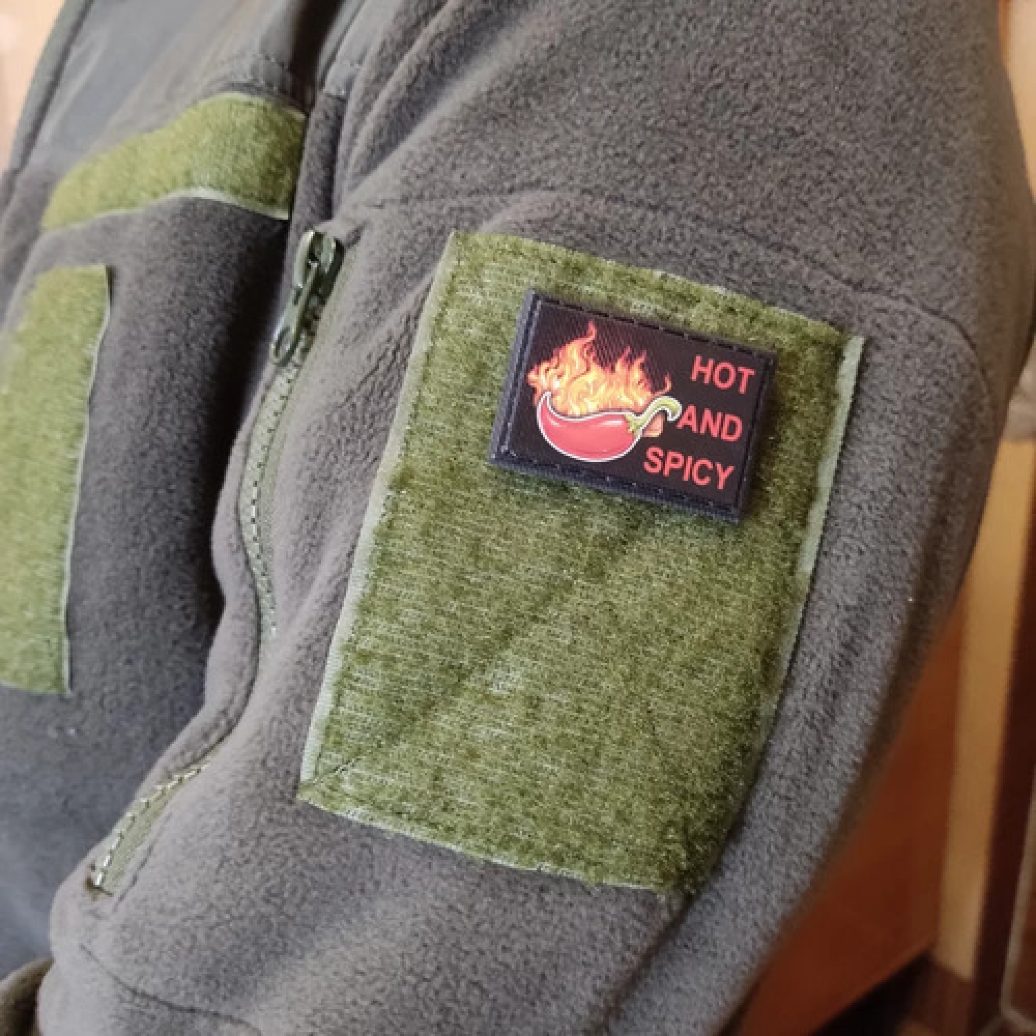 Шеврон Горячий и острый