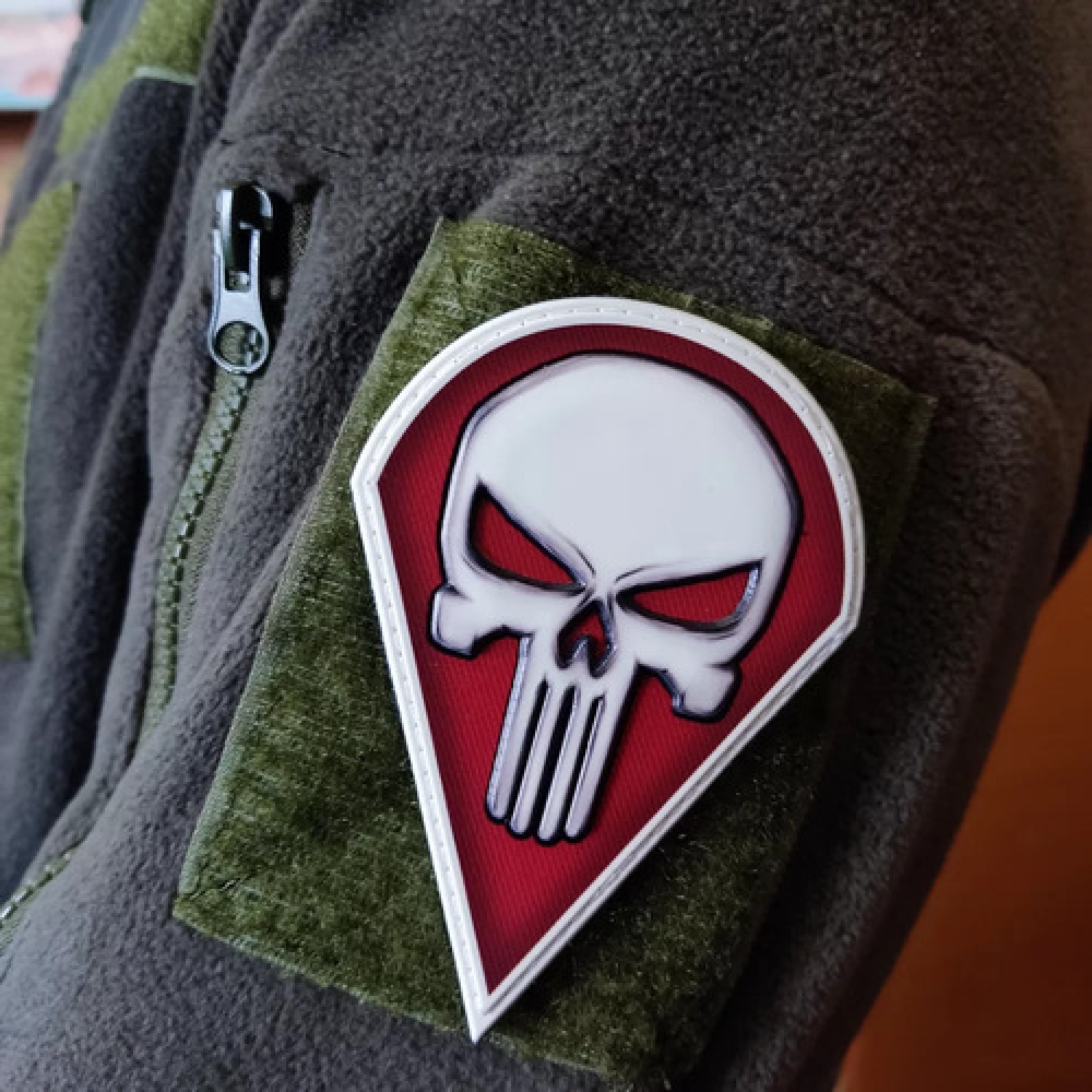 Нашивка Каратель червоний