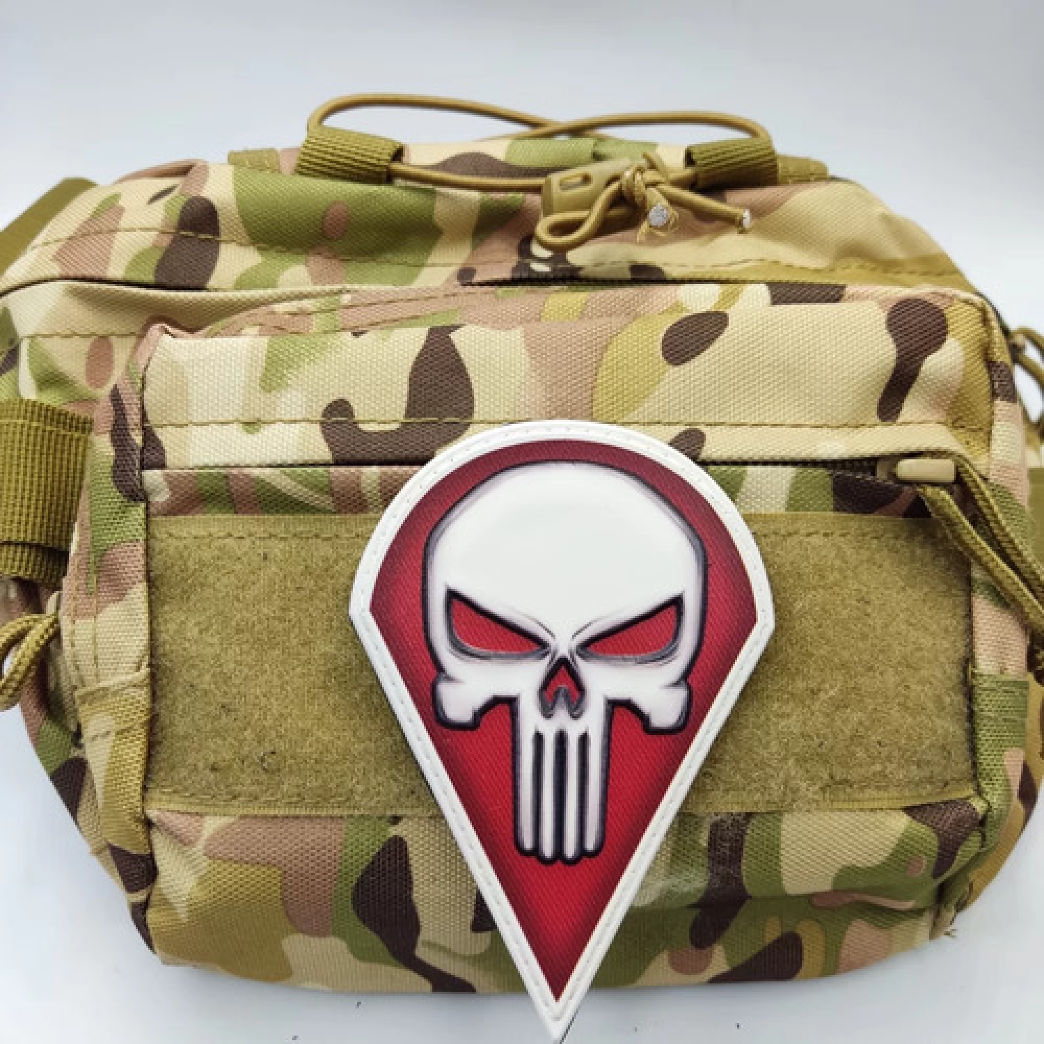 Нашивка Каратель червоний