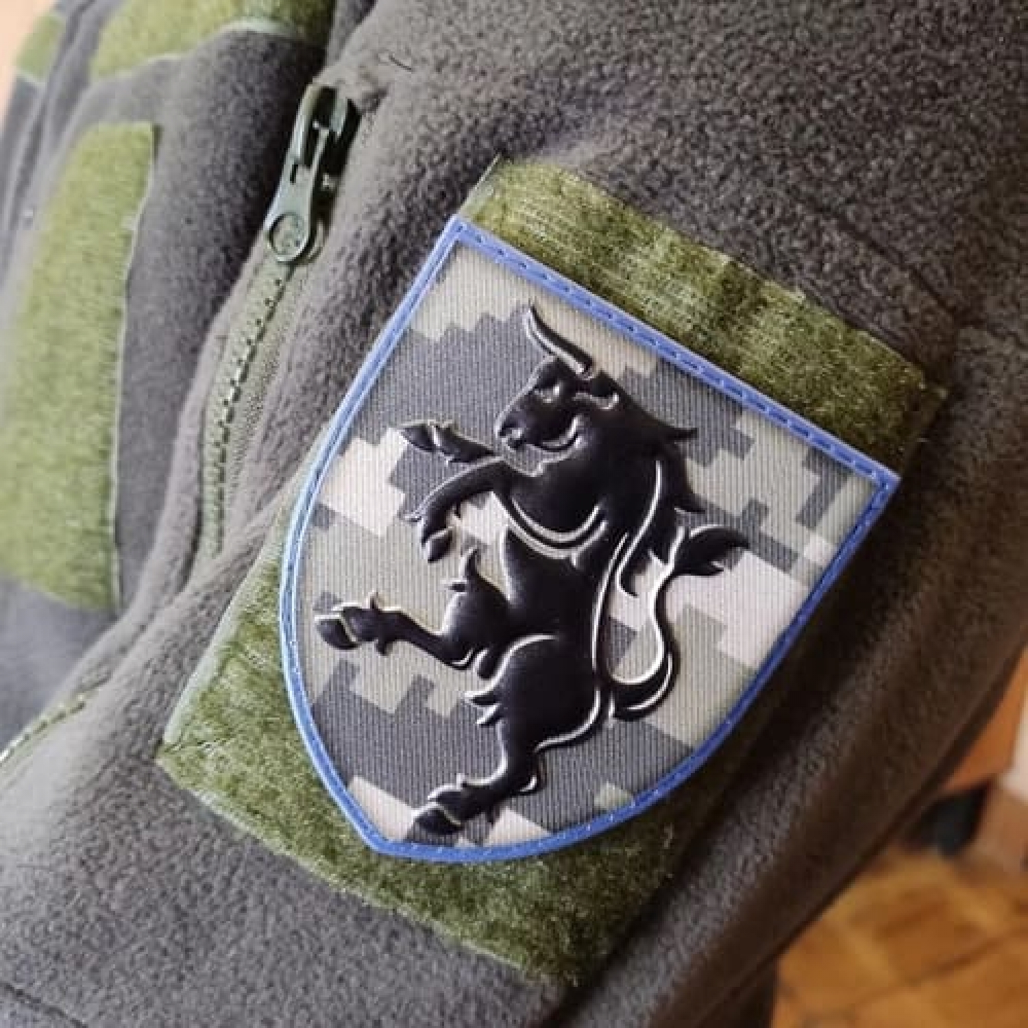 Шеврон ЗСУ 43 ОМБр піксель