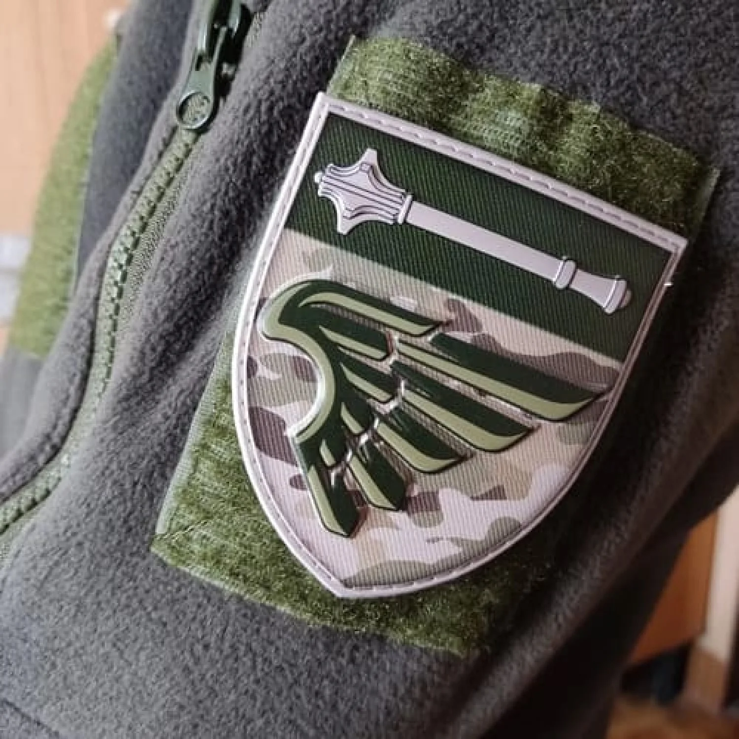 Шеврон ЗСУ 135 окремий батальйон управління ДШВ мультикам