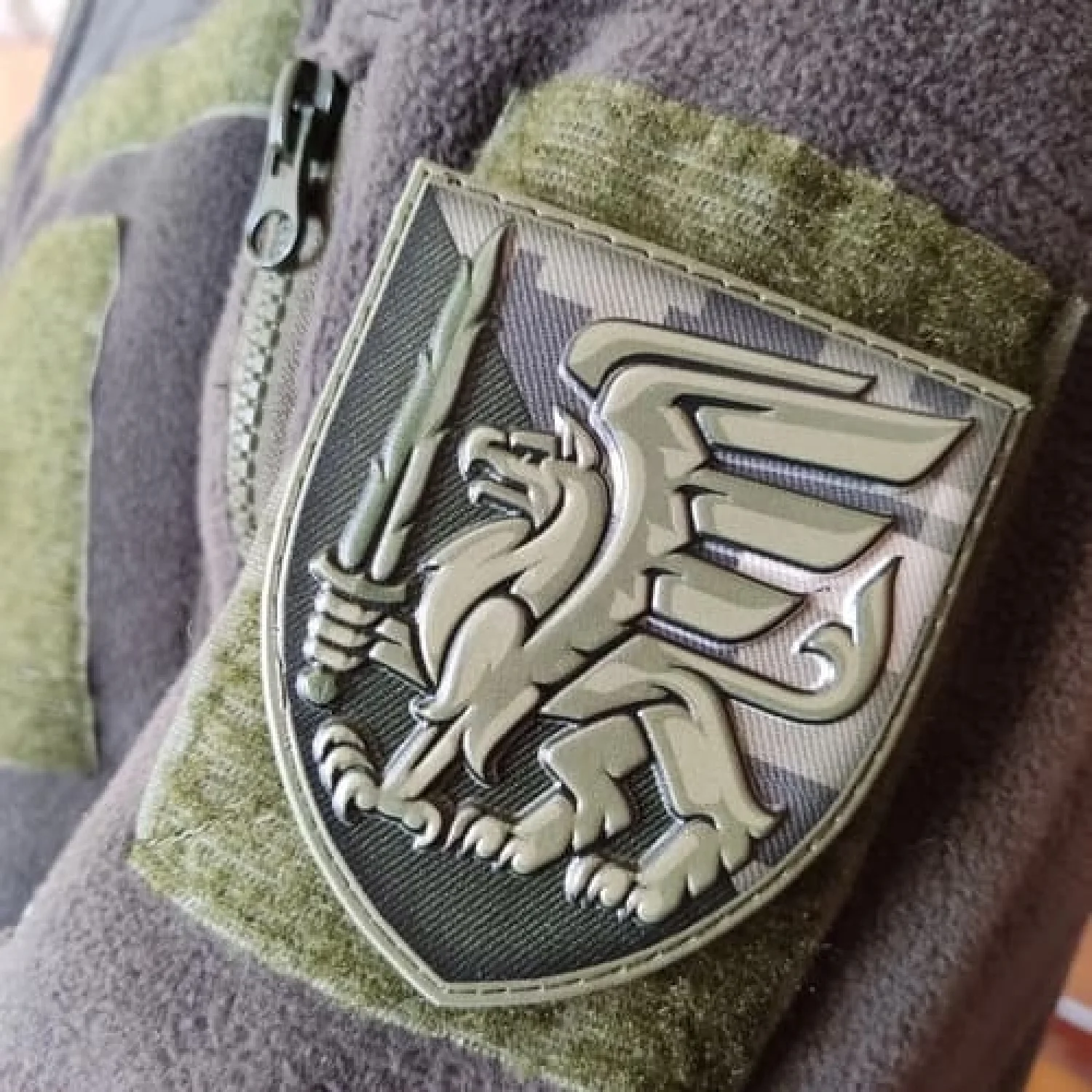 Шеврон ЗСУ 81 окрема аеромобільна бригада піксель