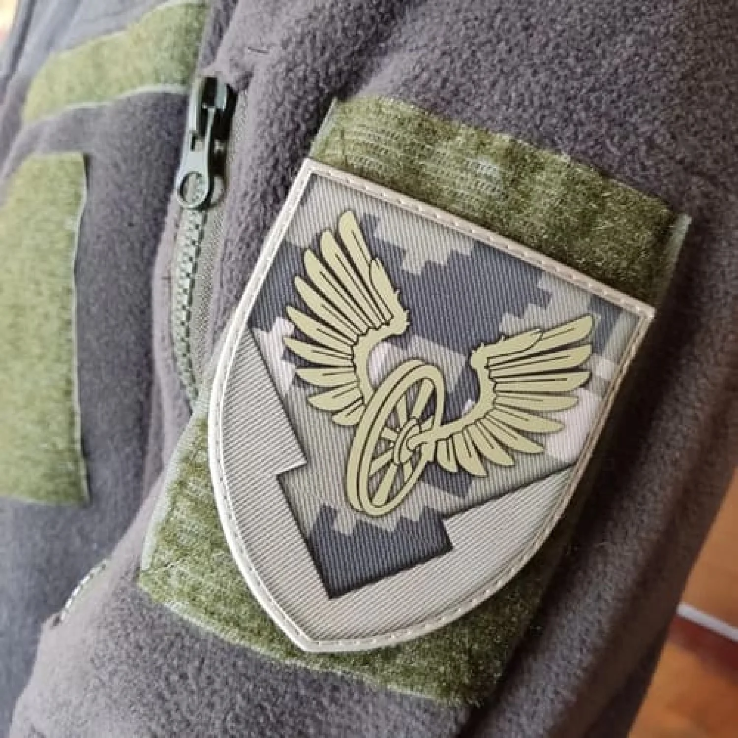 Шеврон ЗСУ 104 окрема автомобільна бригада піксель