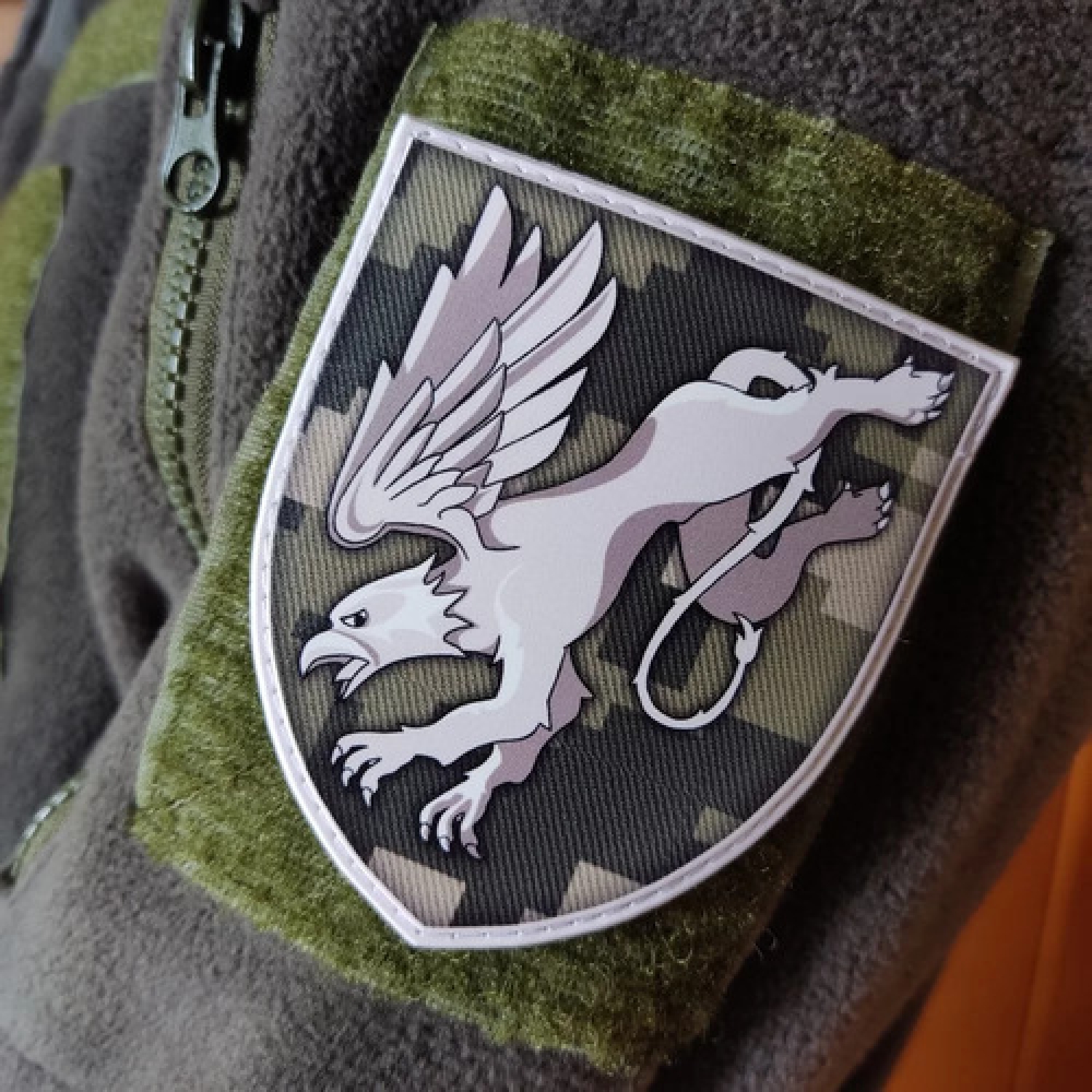 Шеврон ВСУ 204 бригада тактической авиации пиксель