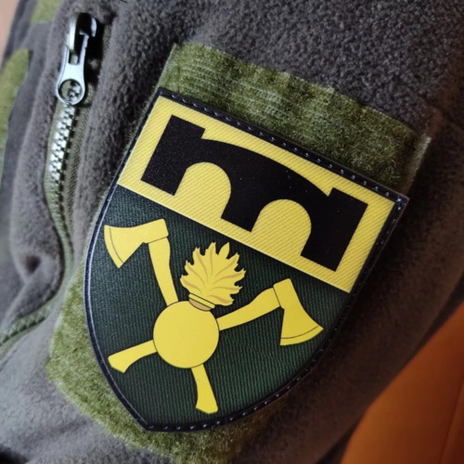 Шеврон ВСУ 16 отдельный полк оперативного обеспечения