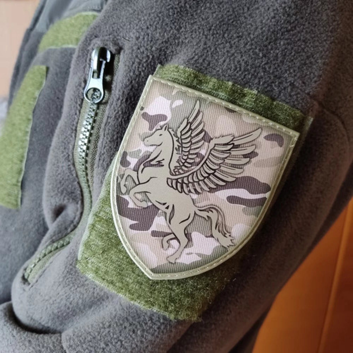 Шеврон ЗСУ 456 бригада транспортної авіації мультикам