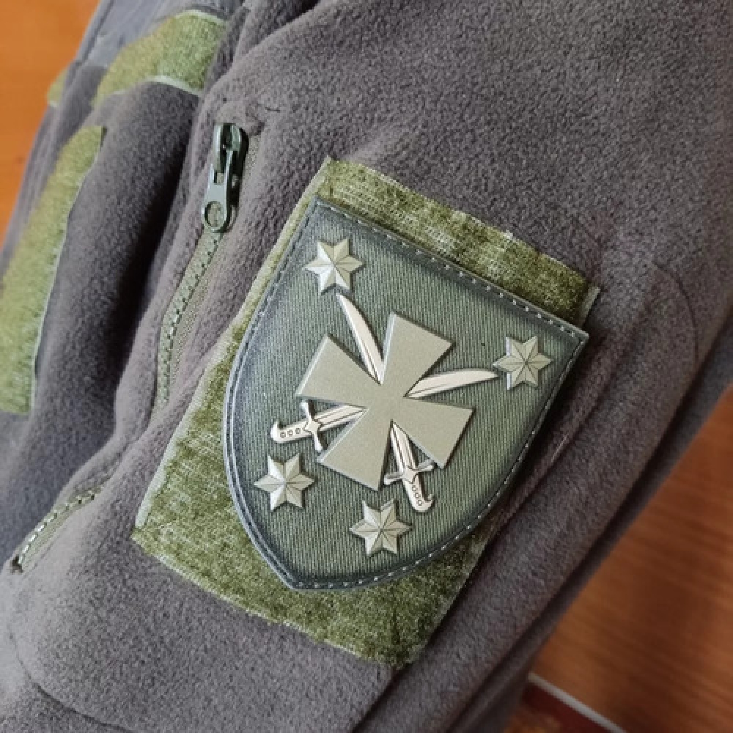 Шеврон ЗСУ 116 ОМБр олива