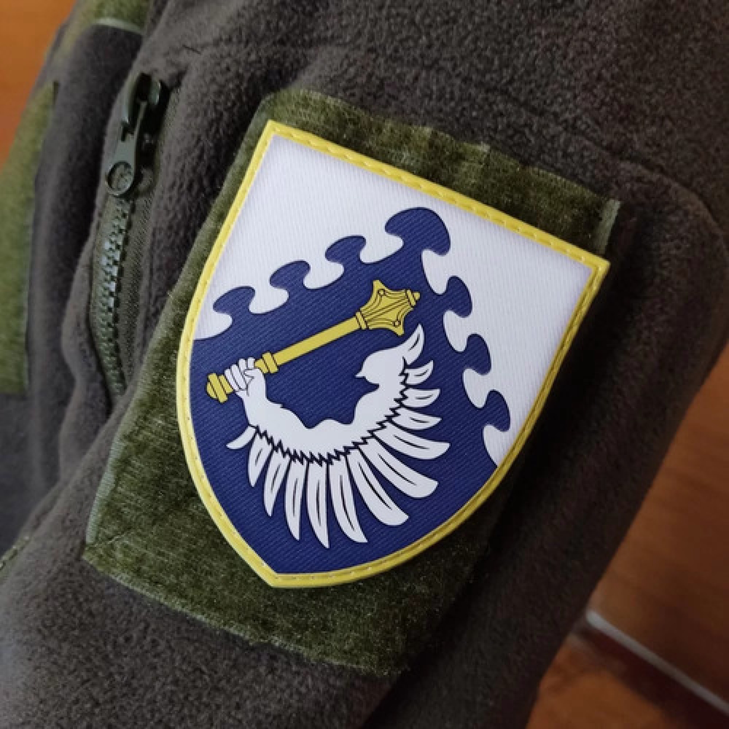 Шеврон ЗСУ Повітряне командування Центр