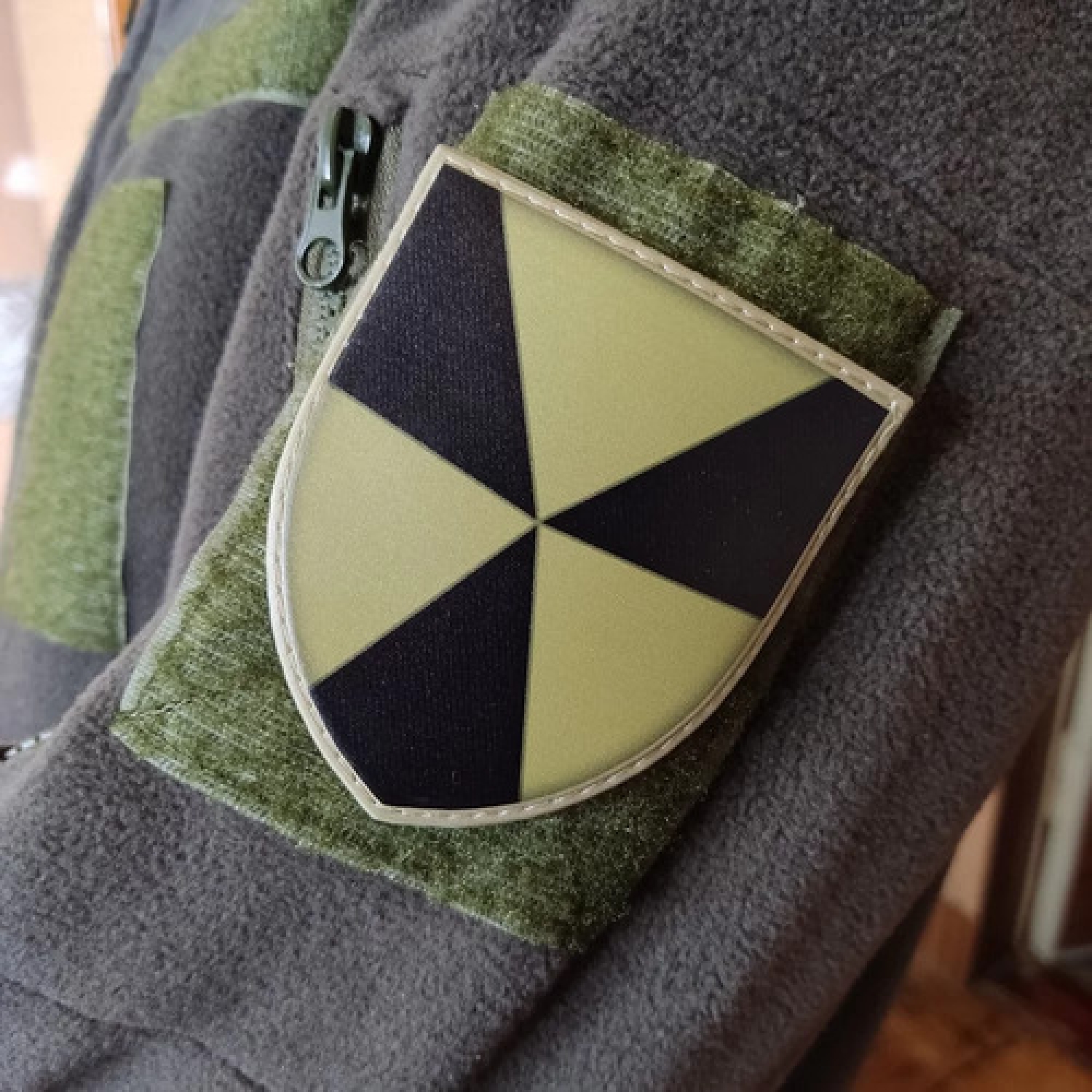 Шеврон ЗСУ 74 окремий полк РХБЗ сухопутних військ олива