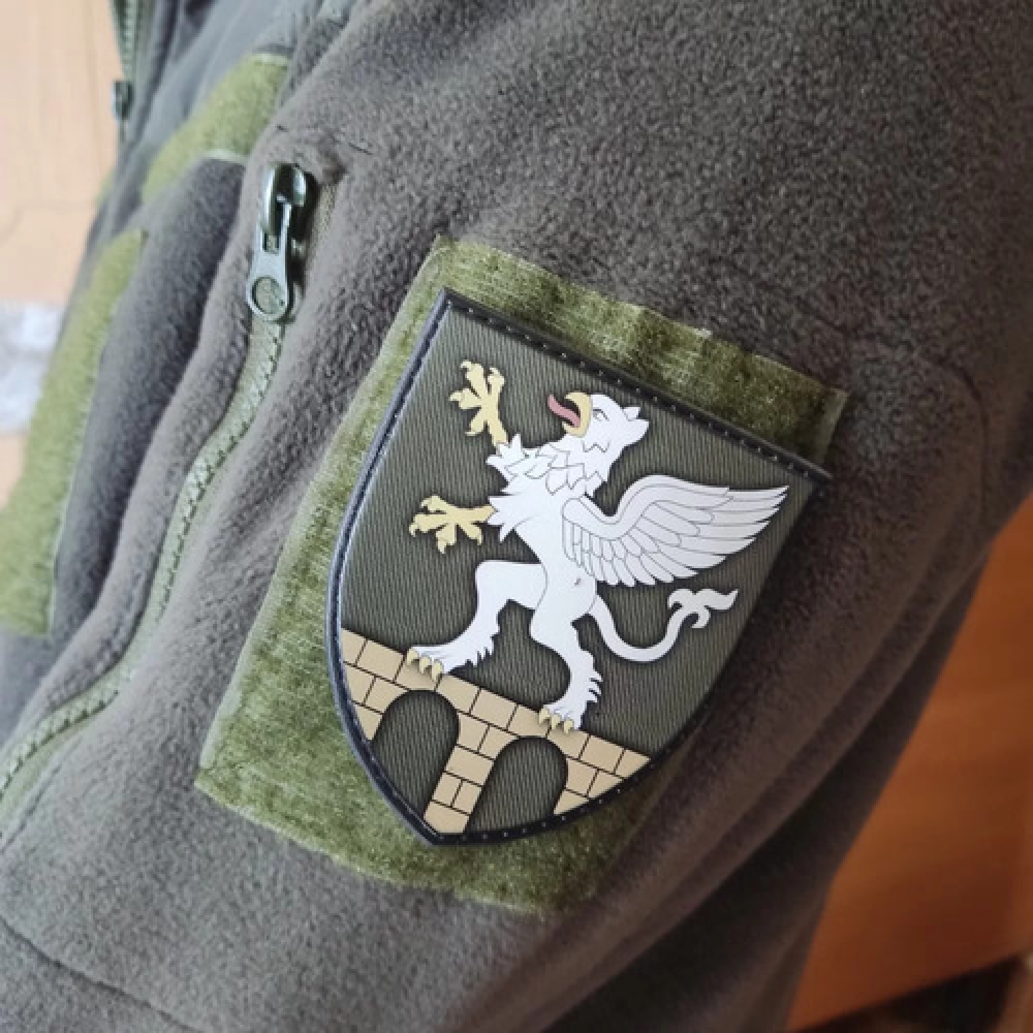 Шеврон ЗСУ 710 бригада охорони Держспецтрансслужби