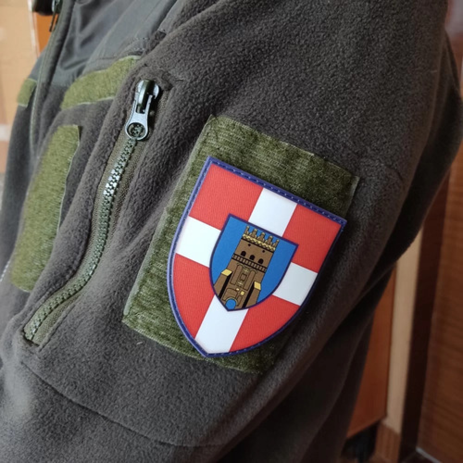 Шеврон ВСУ 100 ОМБр