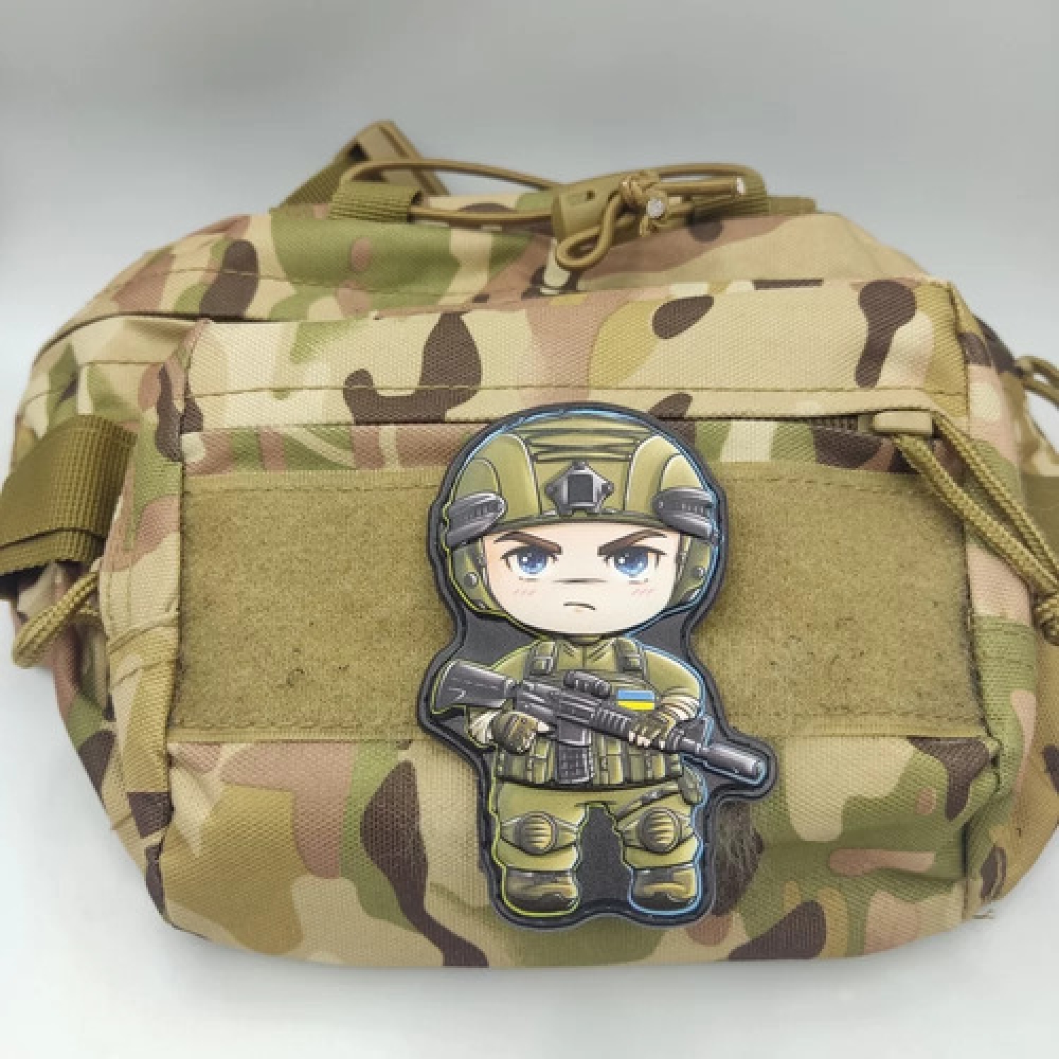 Шеврон Хлопець-військовий