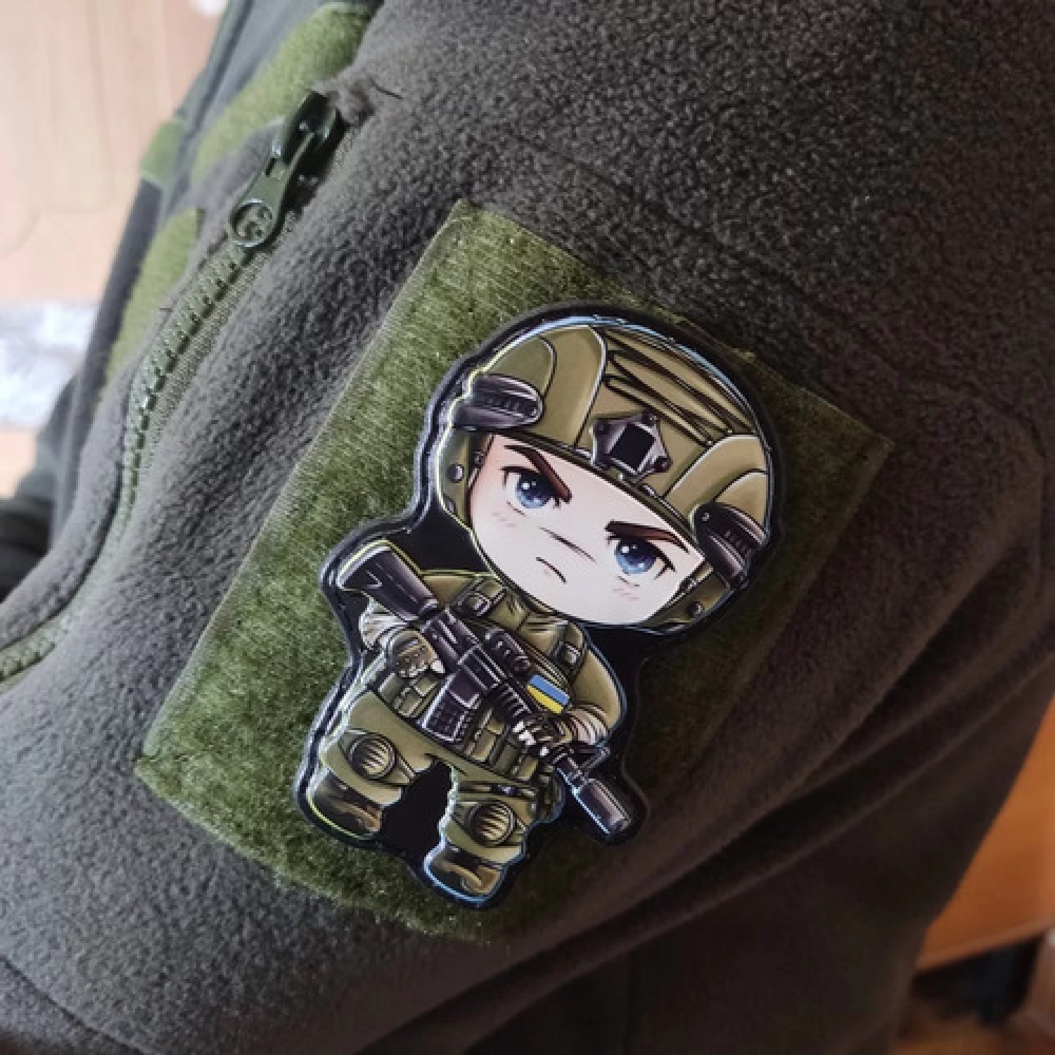 Шеврон Хлопець-військовий