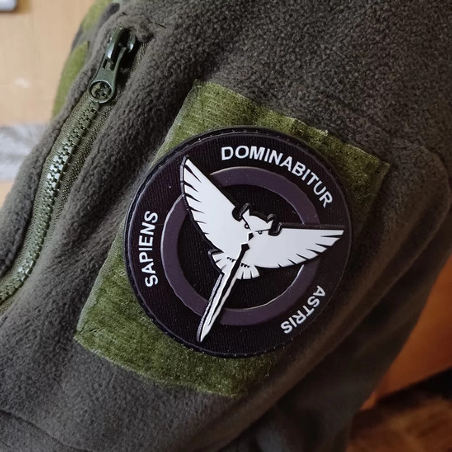 Шеврон Розвідка чорно-білий