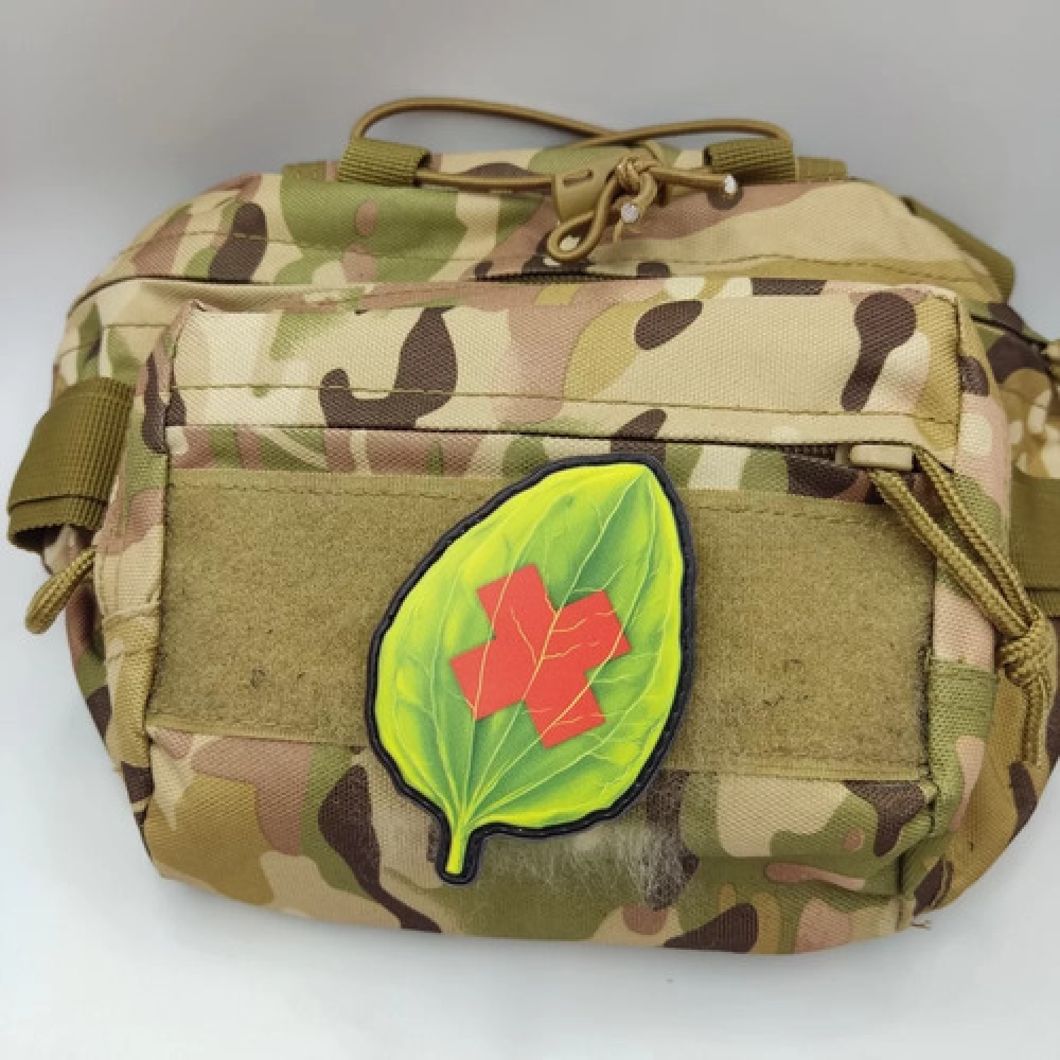 Шеврон Подорожник з медичним хрестом