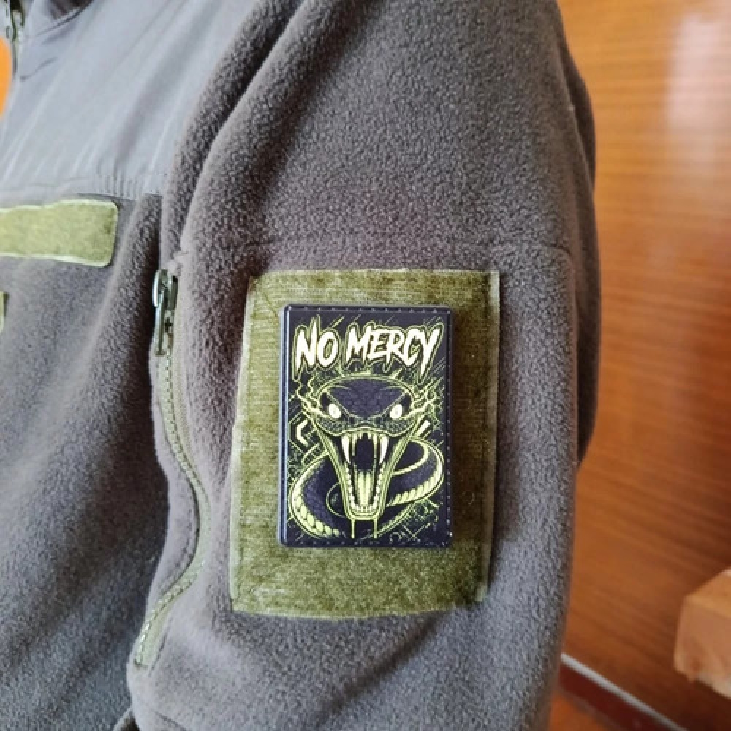 Шеврон No mercy Snake