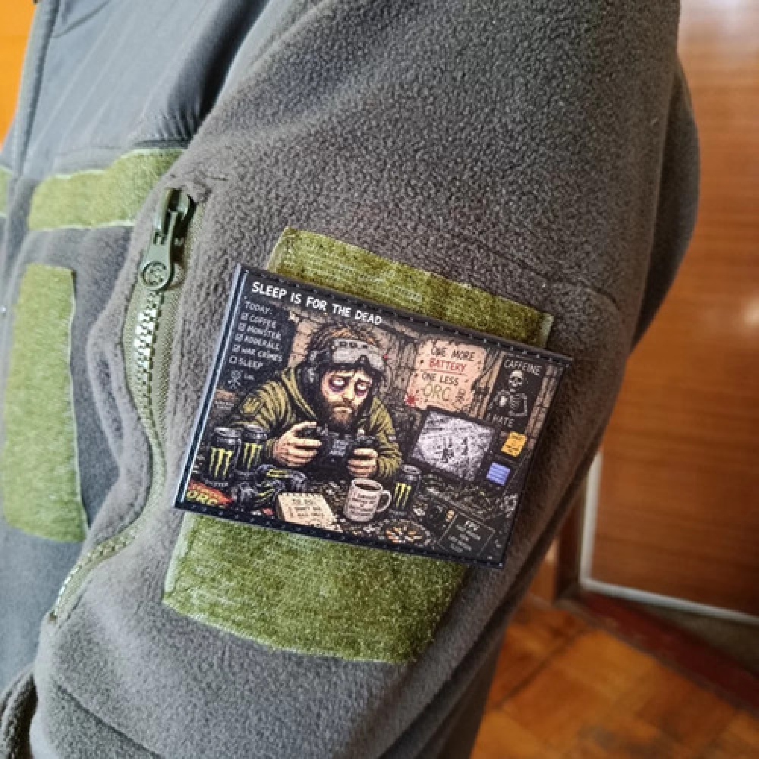 Шеврон One more battery