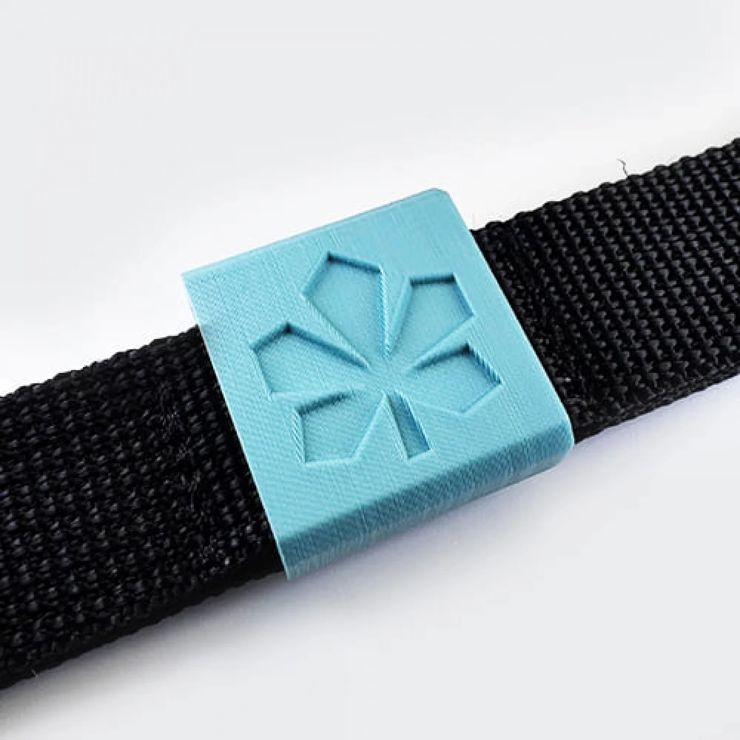 MOLLE Clip Каштан синій