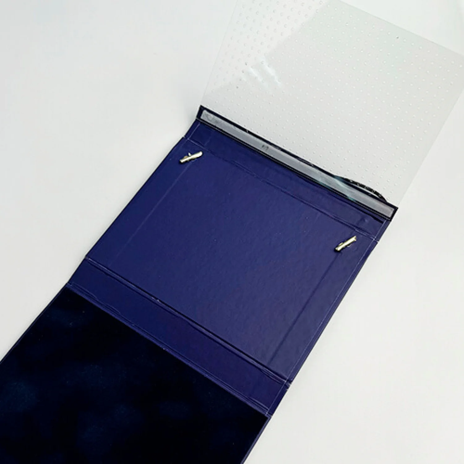 Органайзер для зберігання значків