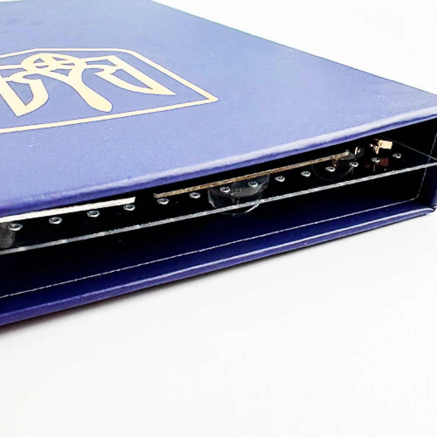 Органайзер для зберігання значків