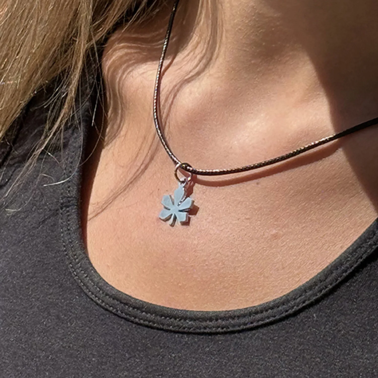 Кулон Каштан (колір під срібло)