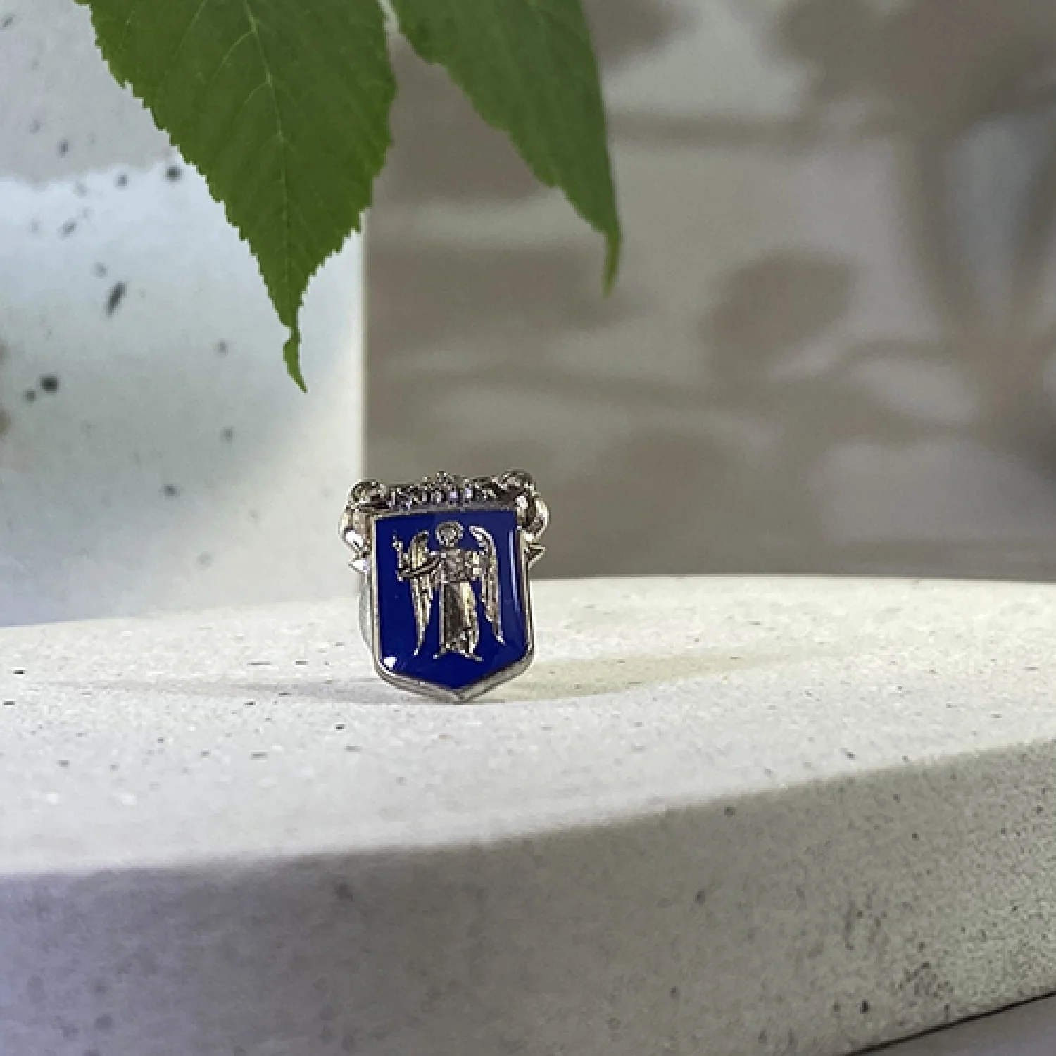 Значок Київ з орнаментом