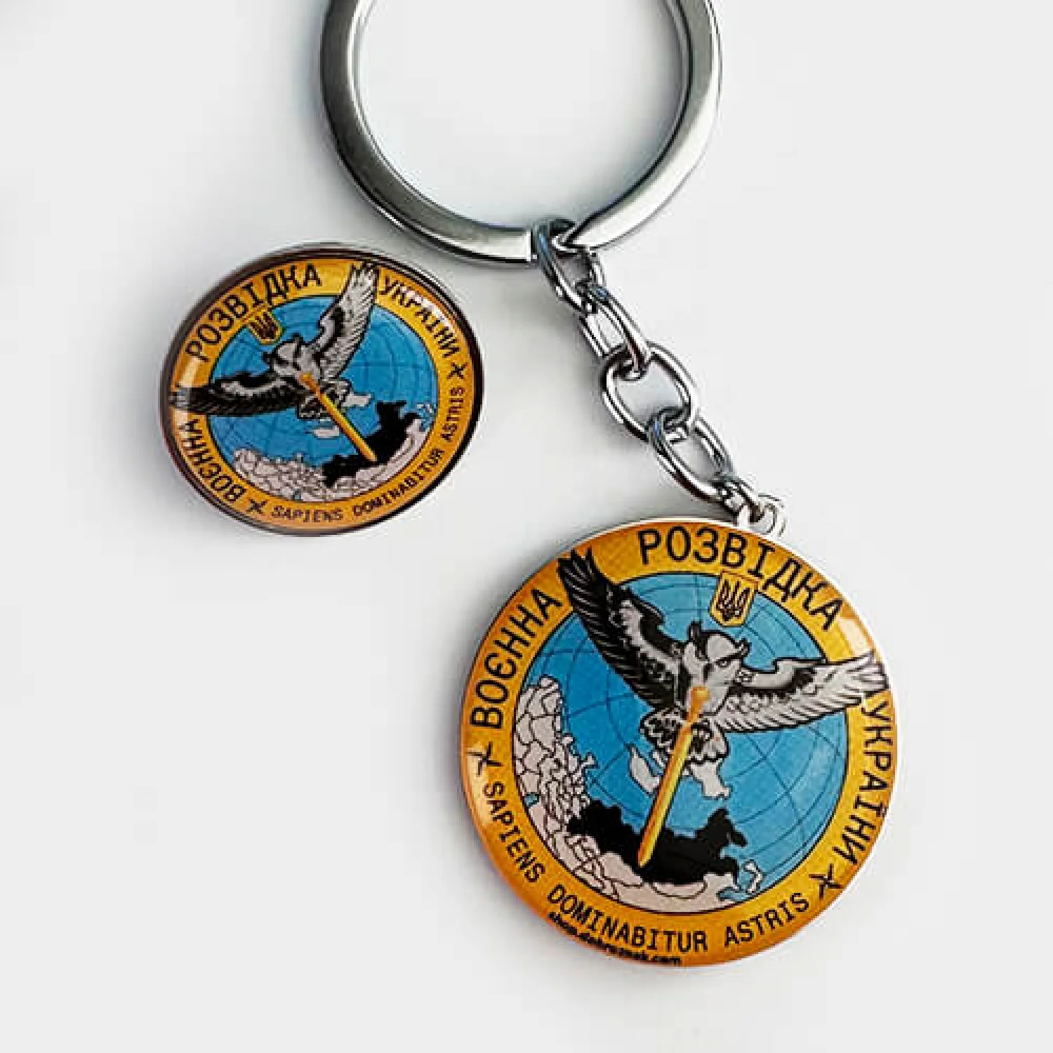 Набір значок+брелок коло ВРУ