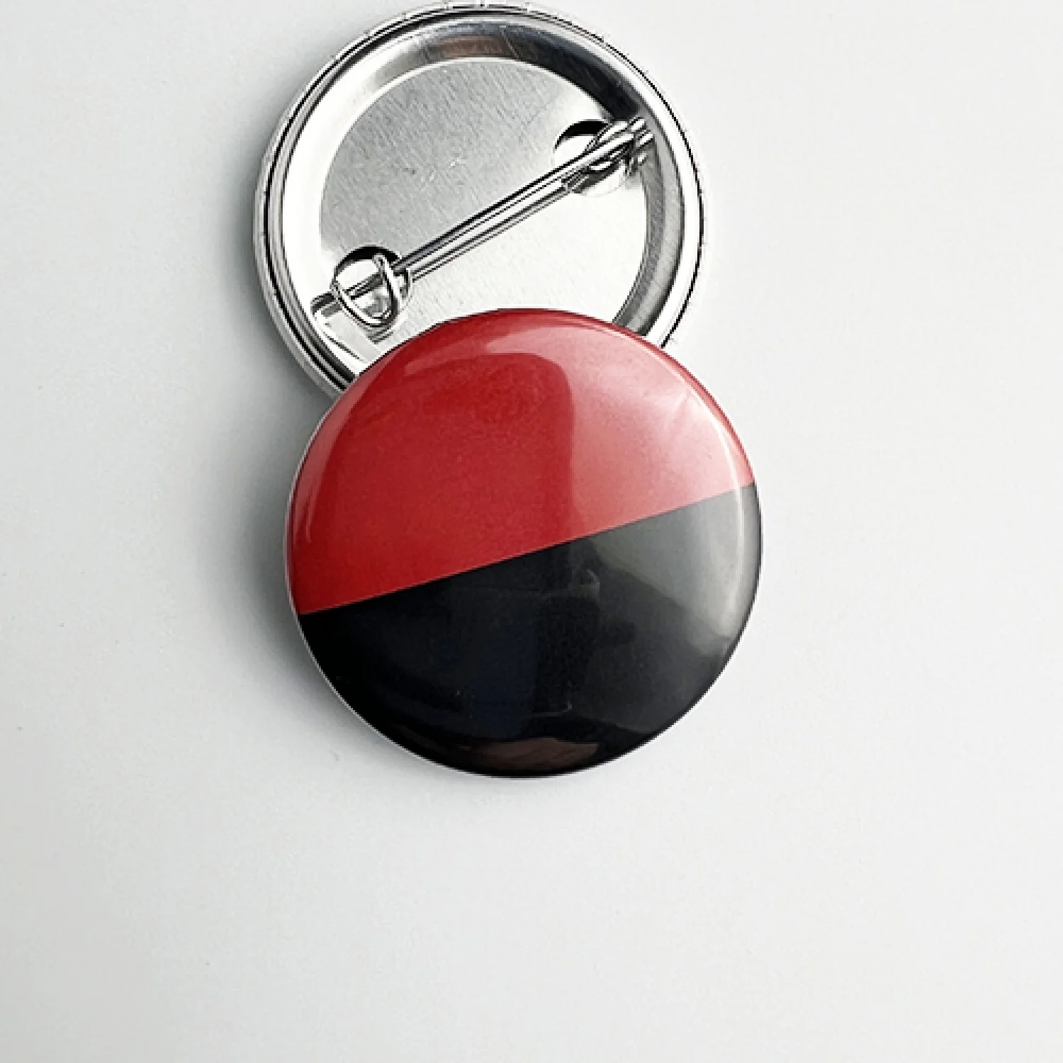 Значок закатный Флага УПА