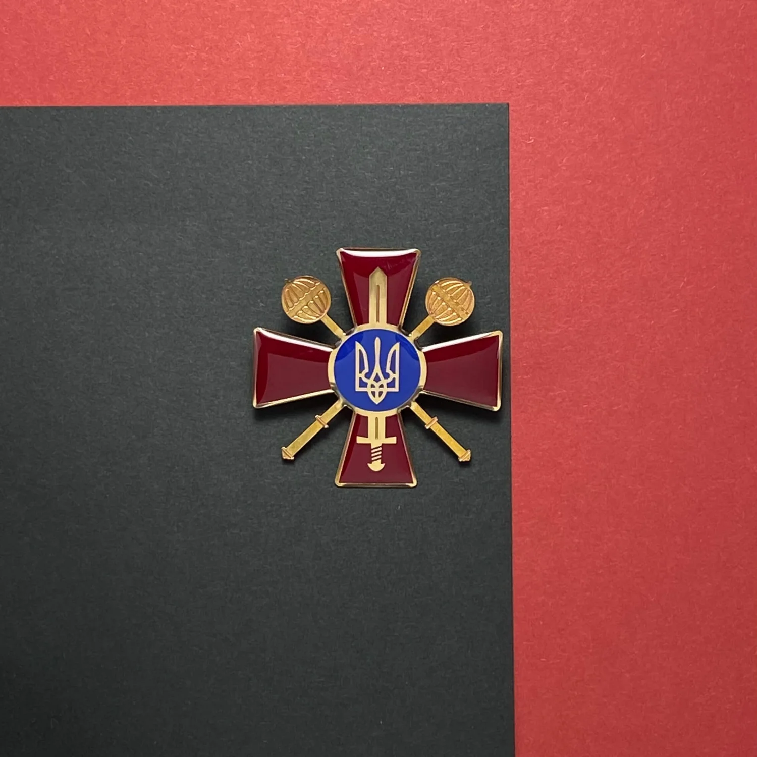 Кокарда Міністерства оборони України