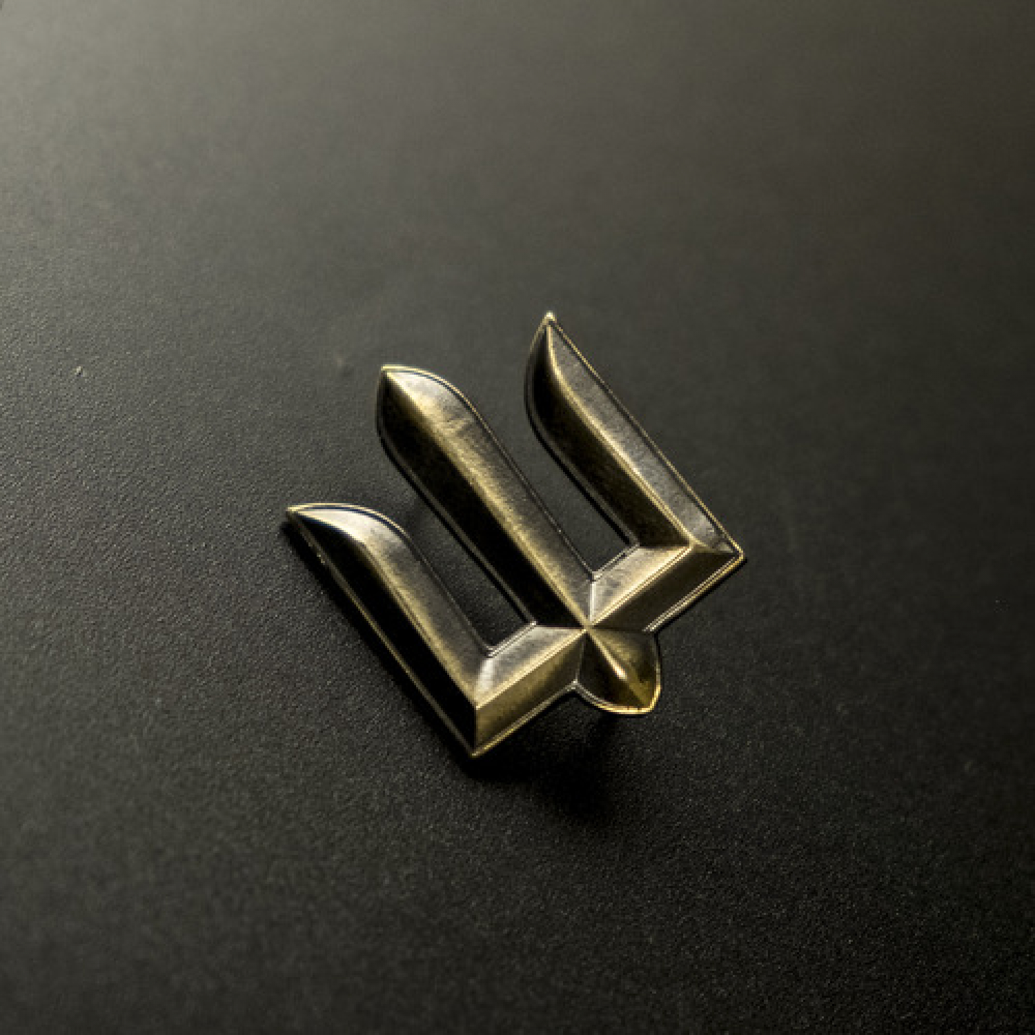 Значок пин "Тризуб ВСУ"