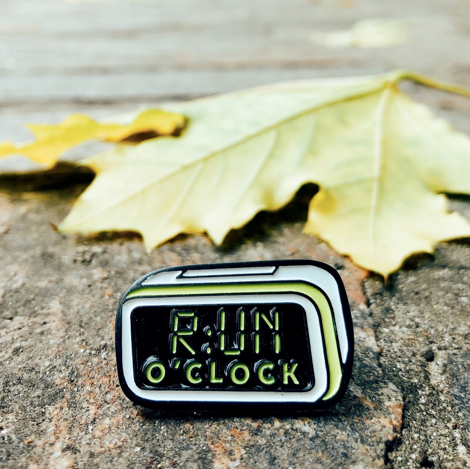 Значок RUN O’CLOCK ALARM