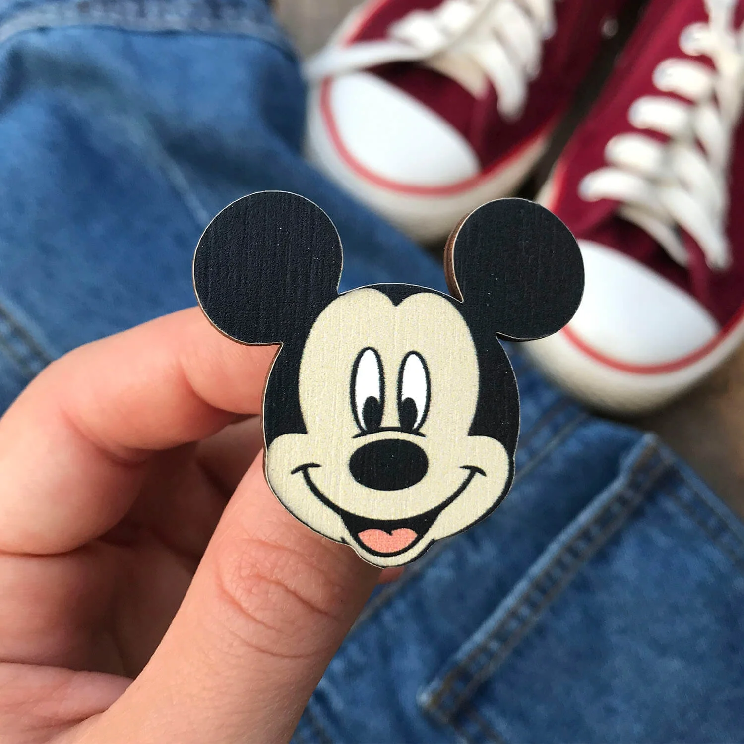 Значок  Микки Маус