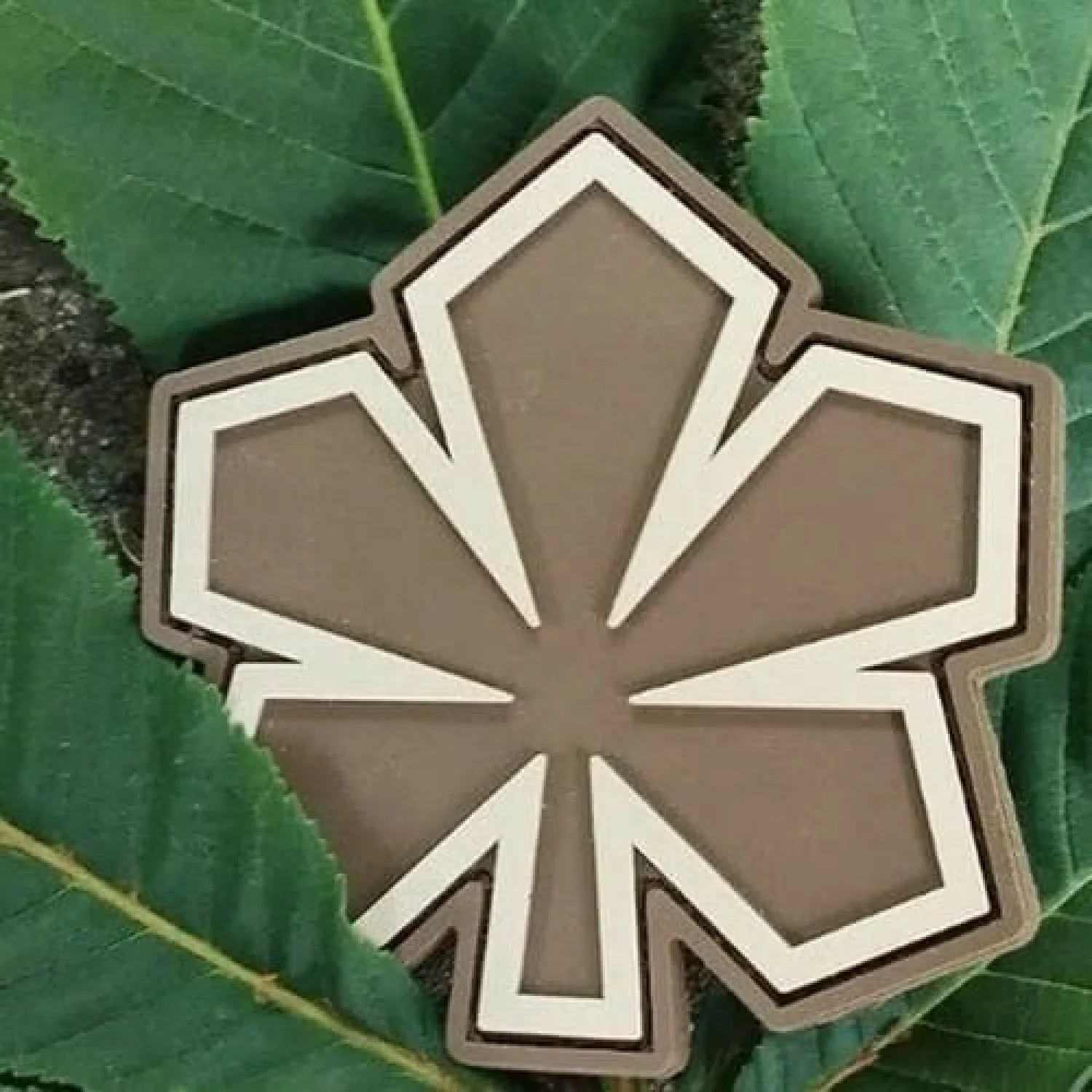 Патч Каштан Зелений