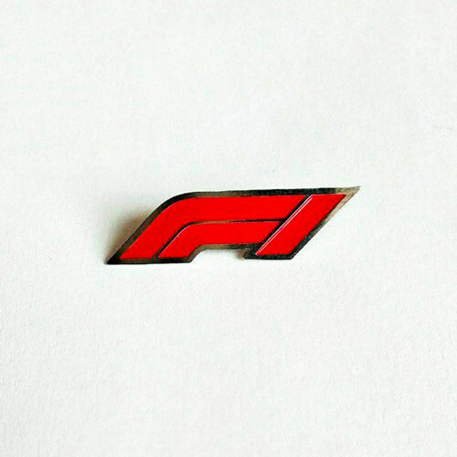 Значок F1 logo
