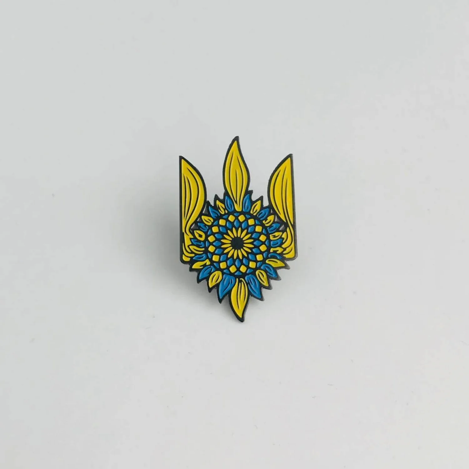 Значок герб України Тризуб-соняшник