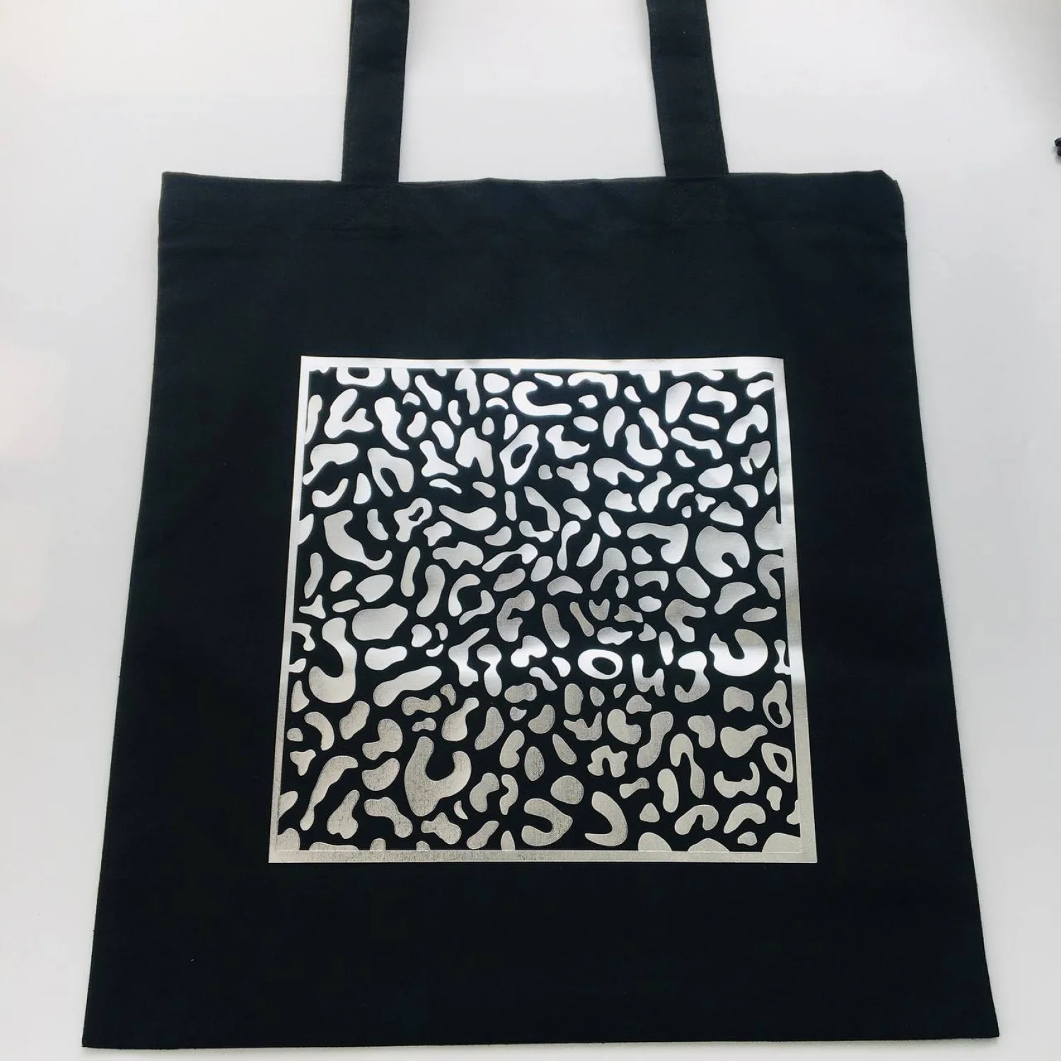 Шопер Леопард (білий)